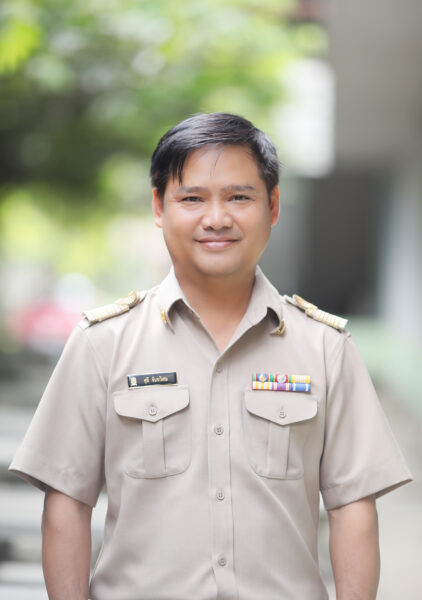 นายศุลี จันทวิเศษ