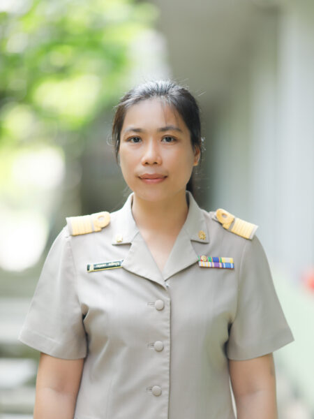 นางกฤษณา คณิตบุญ