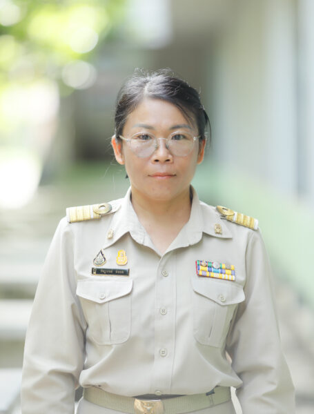นางสาวชัชฎาภรณ์ จำแบบ